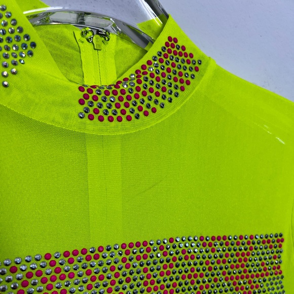 DOLLS KILL Neon Yellow Embellished Romper Women’s Sz L - Picture 3 of 9